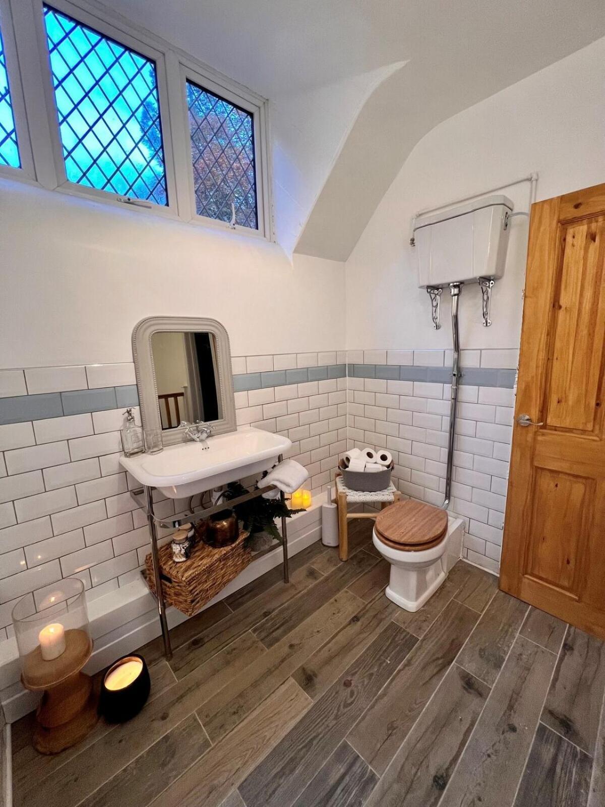 6 - Central Location - Entire House - Free Parking Merthyr Tydfil Exterior foto